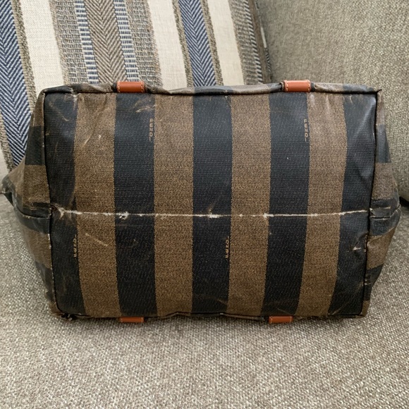 ✨ FENDI Pequin Vintage Coated Nylon Canvas and Pecan Leather Handled Tote Bag - Picture 5 of 16